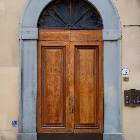 A 100 Passi Dagli Uffizi! شقة
